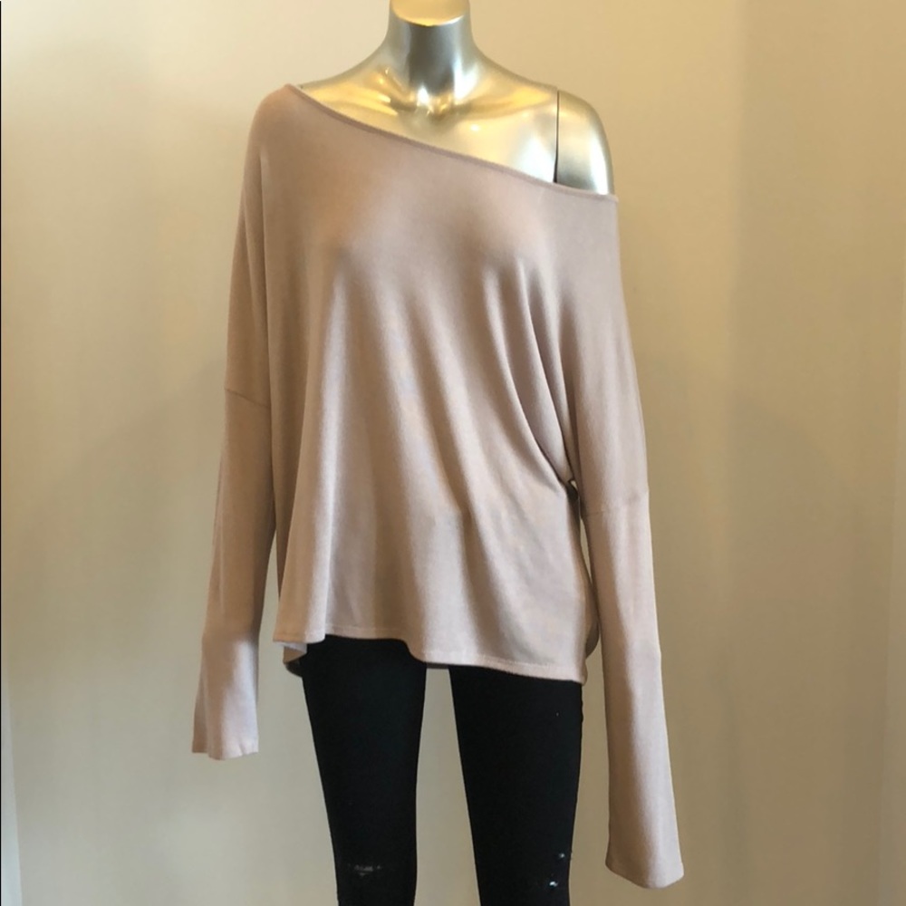 NWT MICKEY & JENNY Soft longsleeve